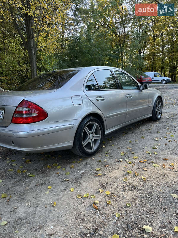 Седан Mercedes-Benz E-Class 2003 в Черновцах фото 5 Седан Mercedes-Benz E-Class 2003 в Черновцах