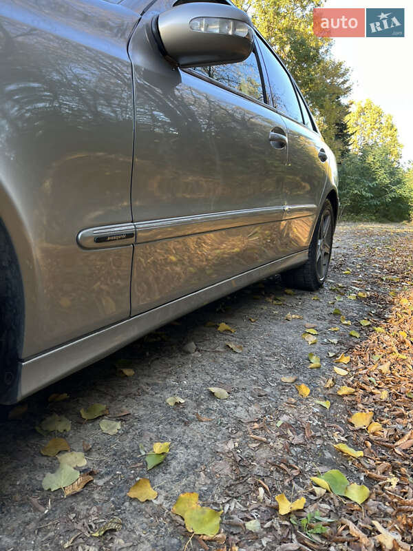 Седан Mercedes-Benz E-Class 2003 в Черновцах фото 23 Седан Mercedes-Benz E-Class 2003 в Черновцах