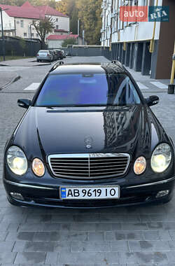 Универсал Mercedes-Benz E-Class 2003 в  фото 3 Универсал Mercedes-Benz E-Class 2003 в