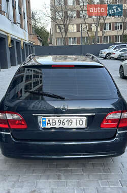 Универсал Mercedes-Benz E-Class 2003 в  фото 26 Универсал Mercedes-Benz E-Class 2003 в