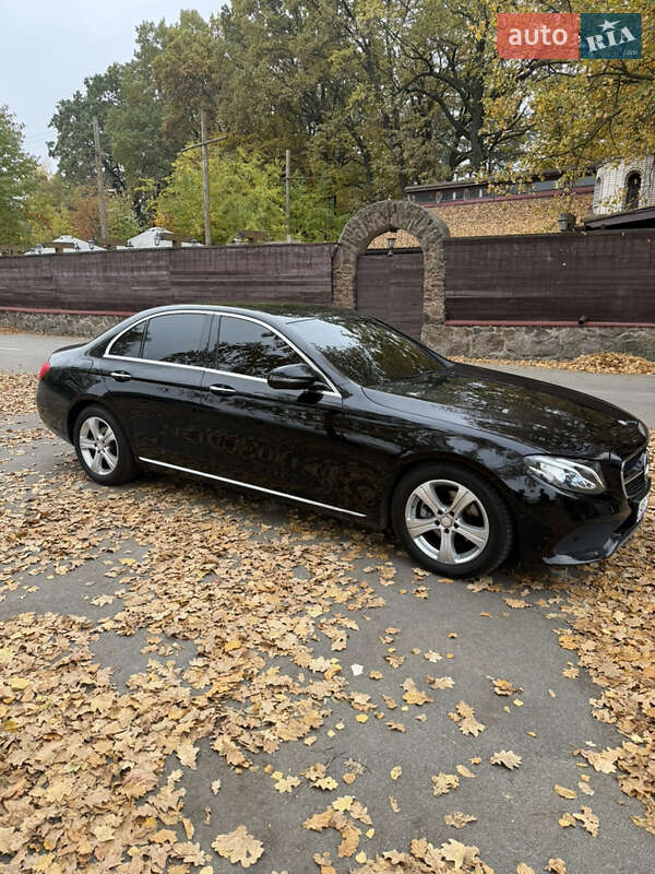Седан Mercedes-Benz E-Class 2016 в Виннице