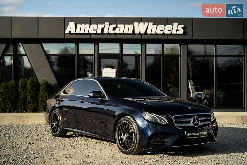 Седан Mercedes-Benz E-Class 2016 в Черновцах