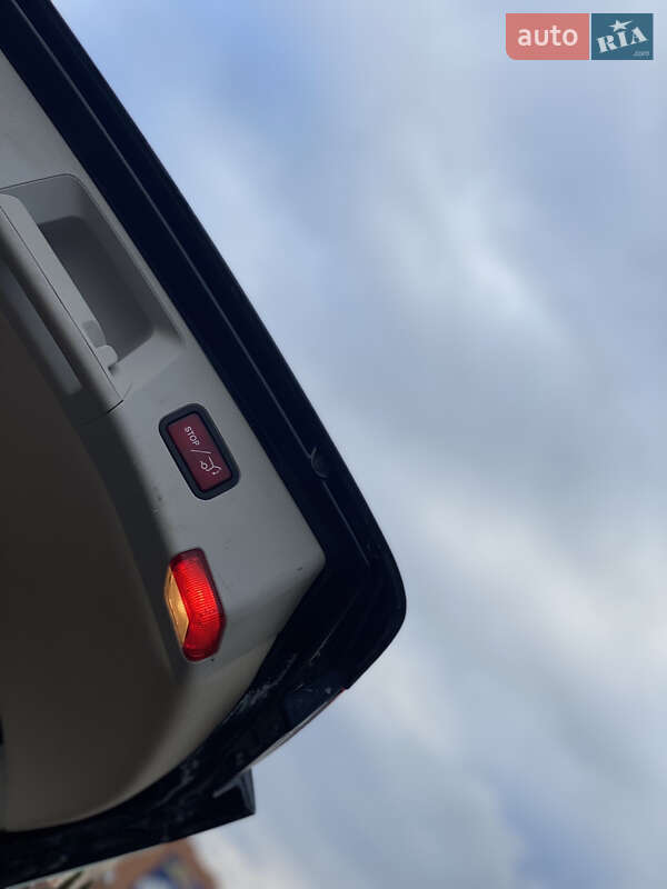 Катафалк Mercedes-Benz E-Class 2013 в Млиніві