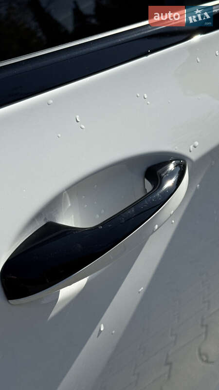 Седан Mercedes-Benz E-Class 2018 в Тернополе фото 83 Седан Mercedes-Benz E-Class 2018 в Тернополе