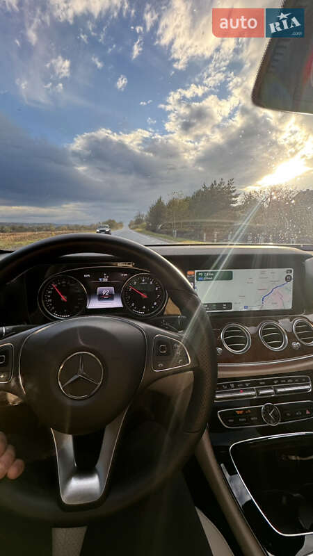 Седан Mercedes-Benz E-Class 2018 в Тернополе фото 101 Седан Mercedes-Benz E-Class 2018 в Тернополе