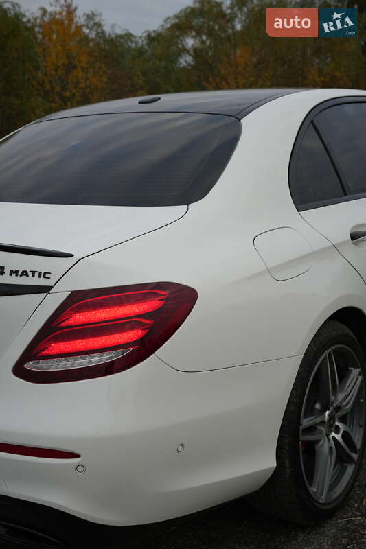 Седан Mercedes-Benz E-Class 2018 в Тернополе фото 10 Седан Mercedes-Benz E-Class 2018 в Тернополе