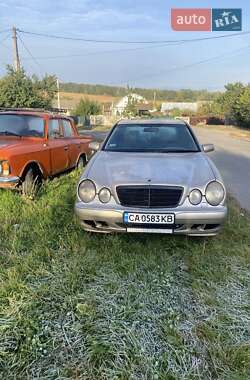 Седан Mercedes-Benz E-Class 1999 в Умани Седан Mercedes-Benz E-Class 1999 в Умани