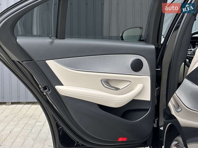Седан Mercedes-Benz E-Class 2020 в Мукачево