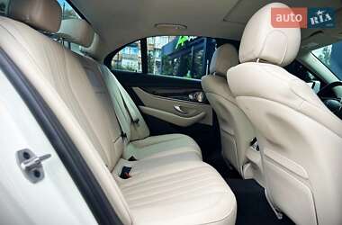 Седан Mercedes-Benz E-Class 2022 в  фото 33 Седан Mercedes-Benz E-Class 2022 в