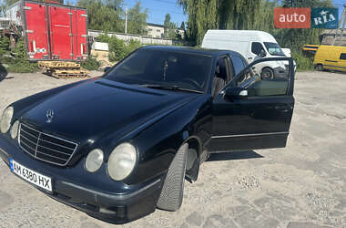 Седан Mercedes-Benz E-Class 2000 в Житомирі