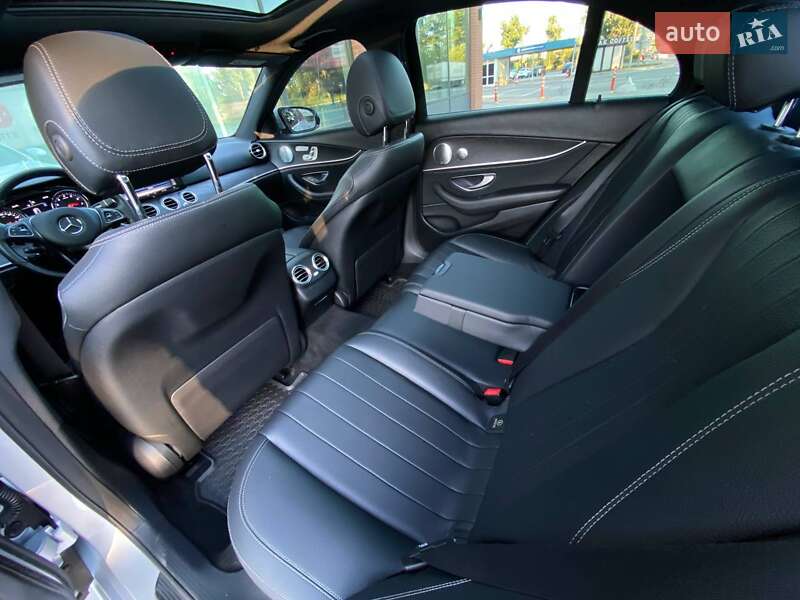 Седан Mercedes-Benz E-Class 2018 в Києві фото 59 Седан Mercedes-Benz E-Class 2018 в Києві