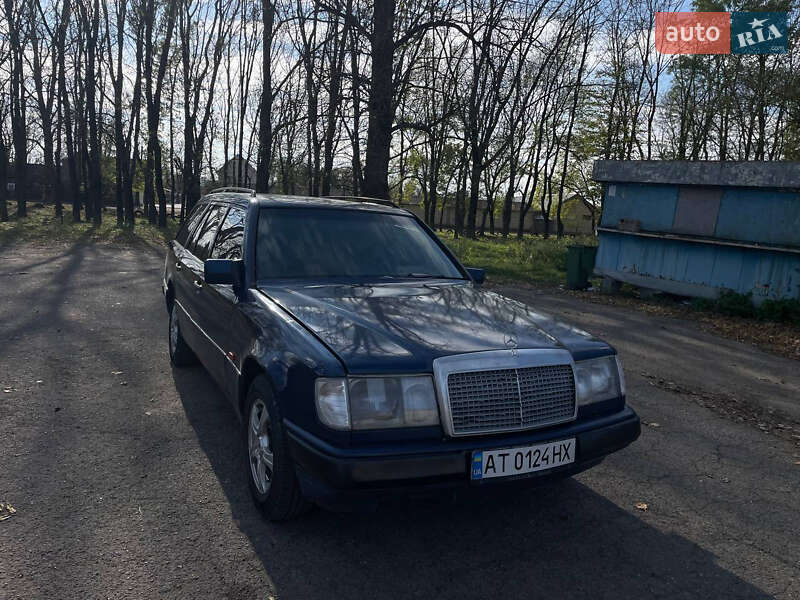 Mercedes-Benz E-Class 1992 Mercedes-Benz E-Class 1992