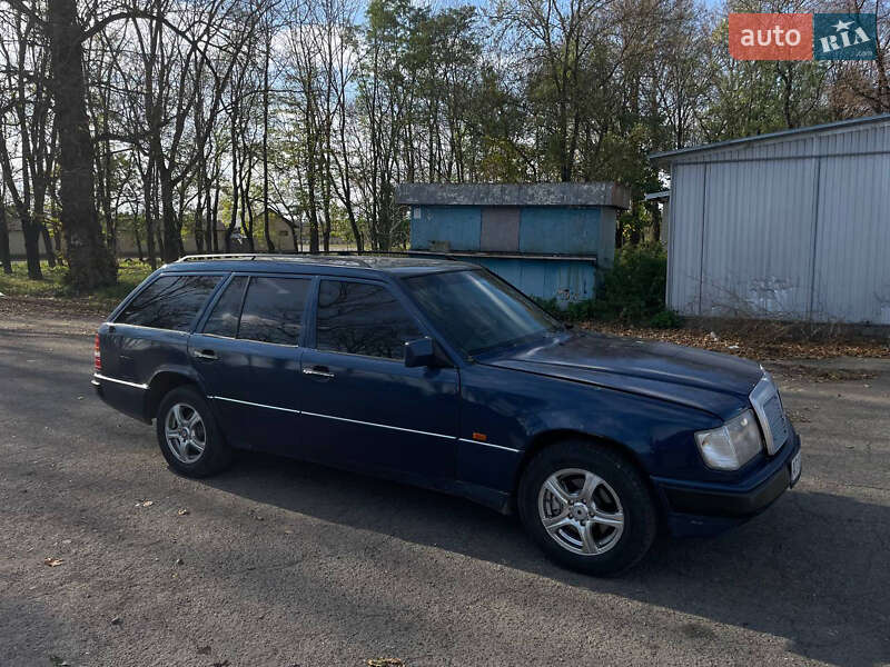Универсал Mercedes-Benz E-Class 1992 в Коломые фото 3 Универсал Mercedes-Benz E-Class 1992 в Коломые
