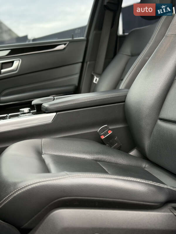 Седан Mercedes-Benz E-Class 2014 в Самборе фото 49 Седан Mercedes-Benz E-Class 2014 в Самборе