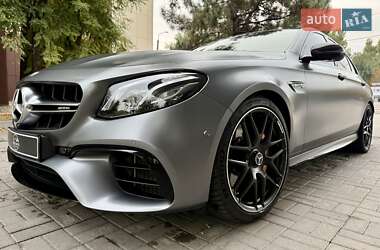 Седан Mercedes-Benz E-Class 2018 в 