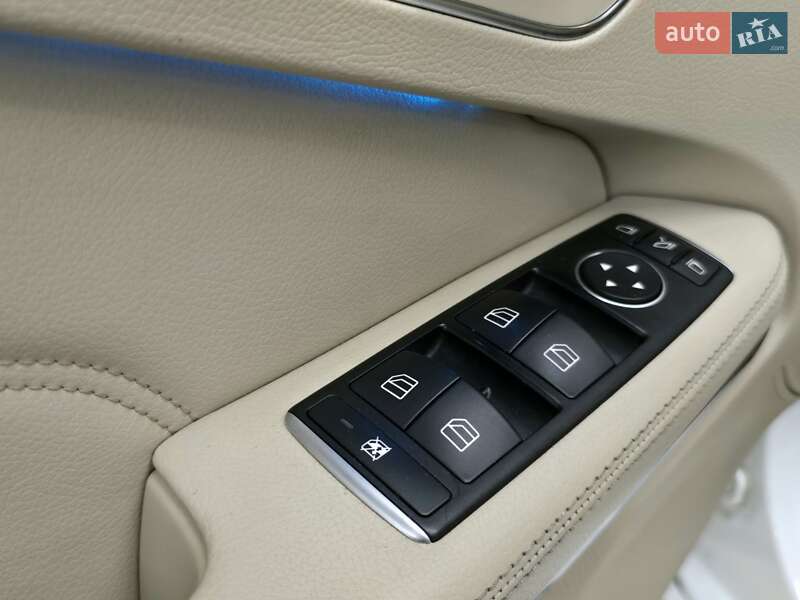 Седан Mercedes-Benz E-Class 2015 в Миколаєві фото 13 Седан Mercedes-Benz E-Class 2015 в Миколаєві