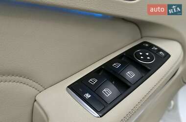Седан Mercedes-Benz E-Class 2015 в 
