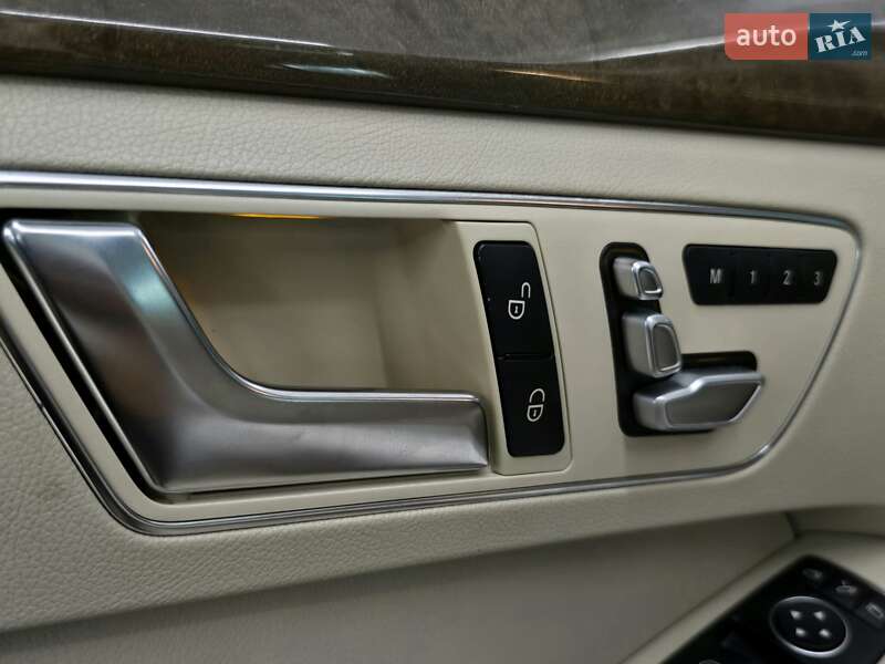 Седан Mercedes-Benz E-Class 2015 в Миколаєві фото 14 Седан Mercedes-Benz E-Class 2015 в Миколаєві