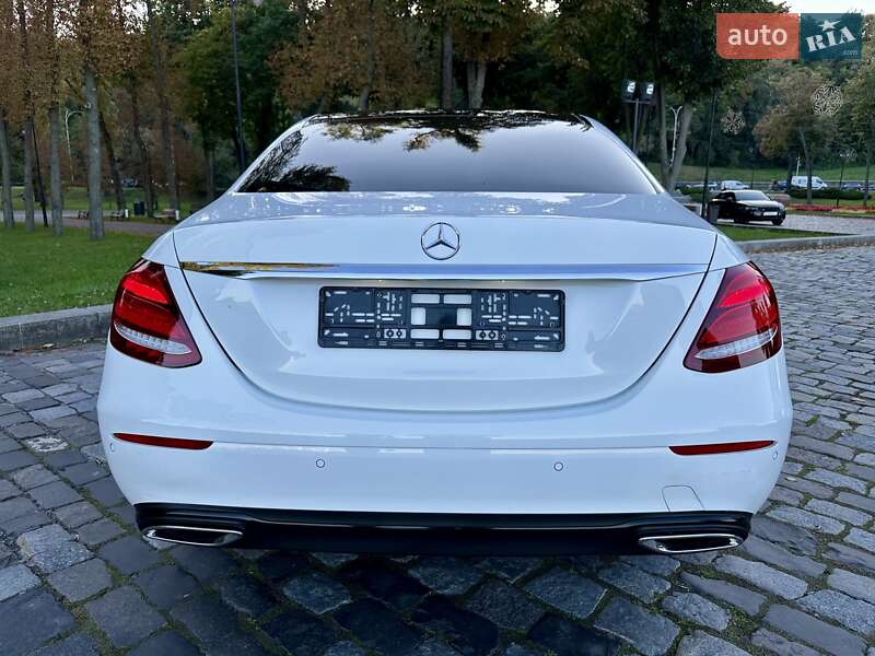 Седан Mercedes-Benz E-Class 2016 в Киеве фото 58 Седан Mercedes-Benz E-Class 2016 в Киеве