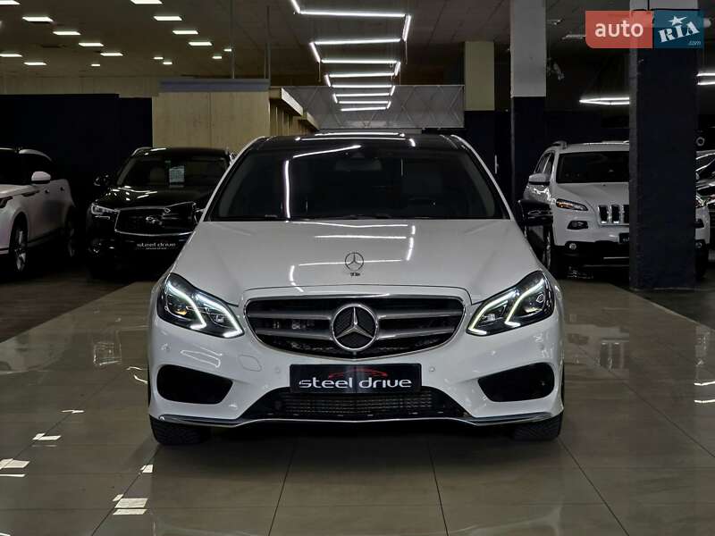 Седан Mercedes-Benz E-Class 2015 в Миколаєві фото 3 Седан Mercedes-Benz E-Class 2015 в Миколаєві
