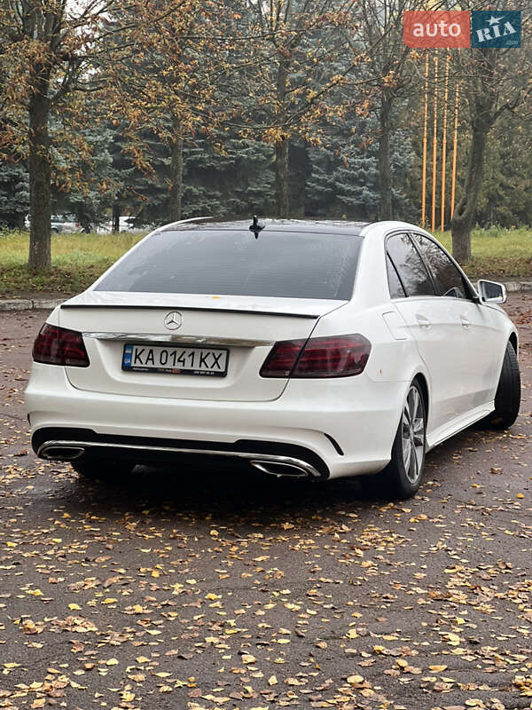 Седан Mercedes-Benz E-Class 2014 в Житомире