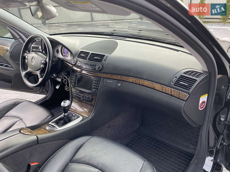 Седан Mercedes-Benz E-Class 2005 в Радехові фото 32 Седан Mercedes-Benz E-Class 2005 в Радехові