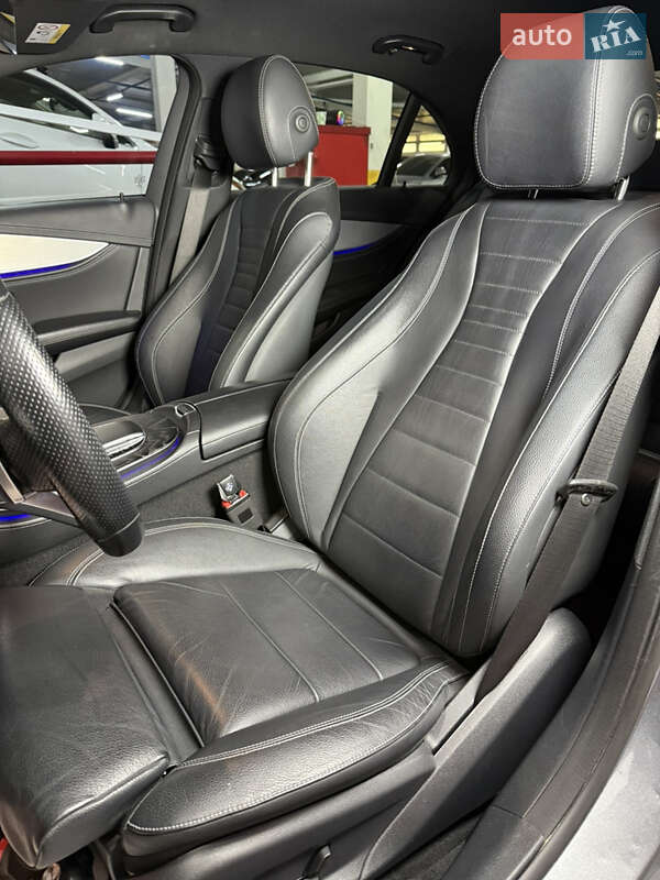 Седан Mercedes-Benz E-Class 2021 в Одесі фото 34 Седан Mercedes-Benz E-Class 2021 в Одесі