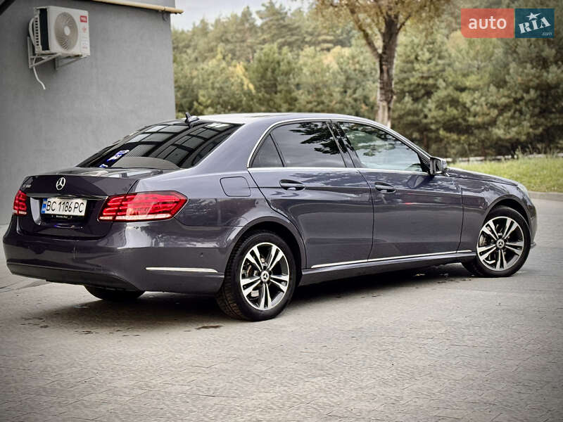 Седан Mercedes-Benz E-Class 2015 в Львове фото 30 Седан Mercedes-Benz E-Class 2015 в Львове