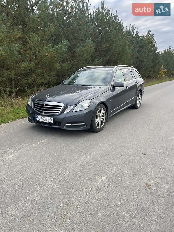 Mercedes-Benz E-Class 2012 Mercedes-Benz E-Class 2012