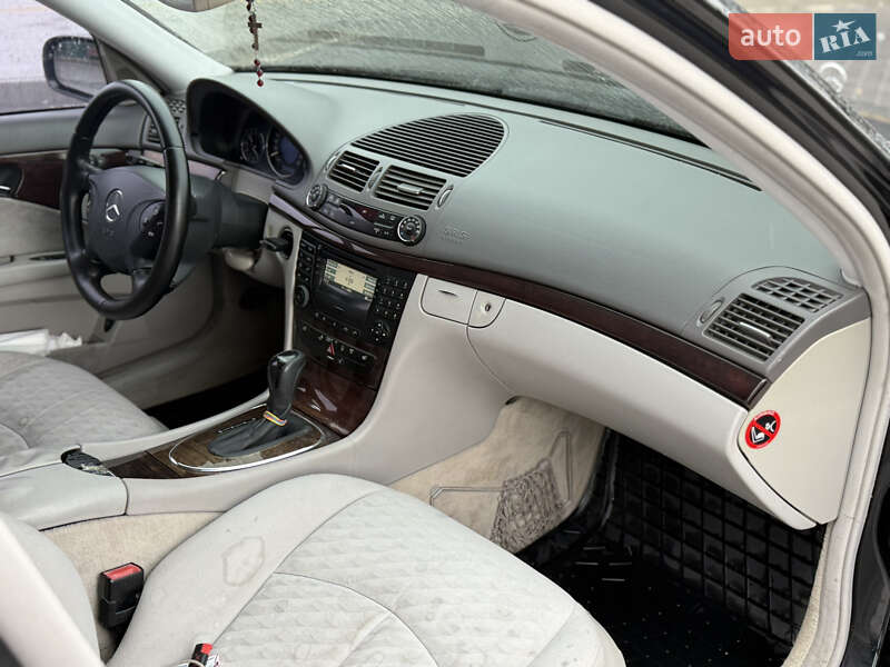 Седан Mercedes-Benz E-Class 2003 в Городку фото 27 Седан Mercedes-Benz E-Class 2003 в Городку