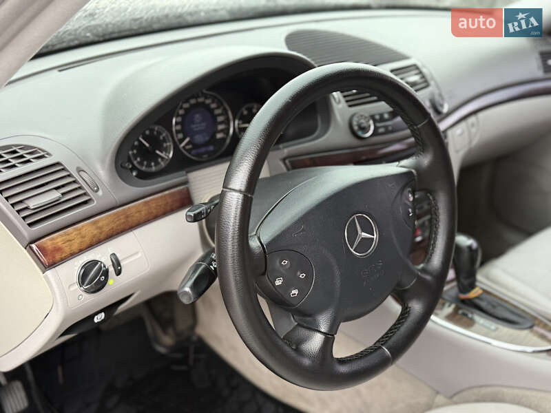 Седан Mercedes-Benz E-Class 2003 в Городку фото 31 Седан Mercedes-Benz E-Class 2003 в Городку
