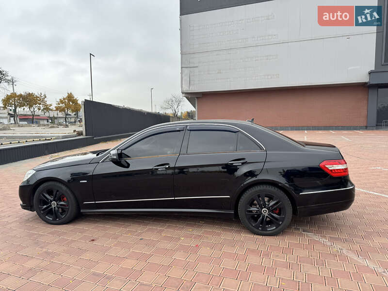 Седан Mercedes-Benz E-Class 2011 в Одессе фото 6 Седан Mercedes-Benz E-Class 2011 в Одессе