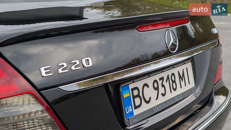 Седан Mercedes-Benz E-Class 2007 в Тернополе