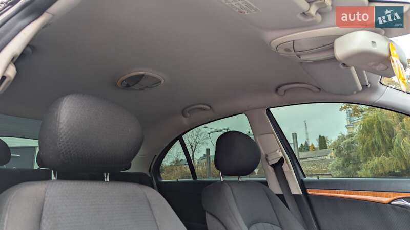 Седан Mercedes-Benz E-Class 2007 в Тернополе