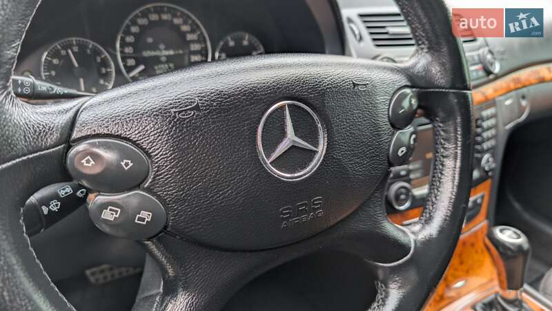 Седан Mercedes-Benz E-Class 2007 в Тернополе