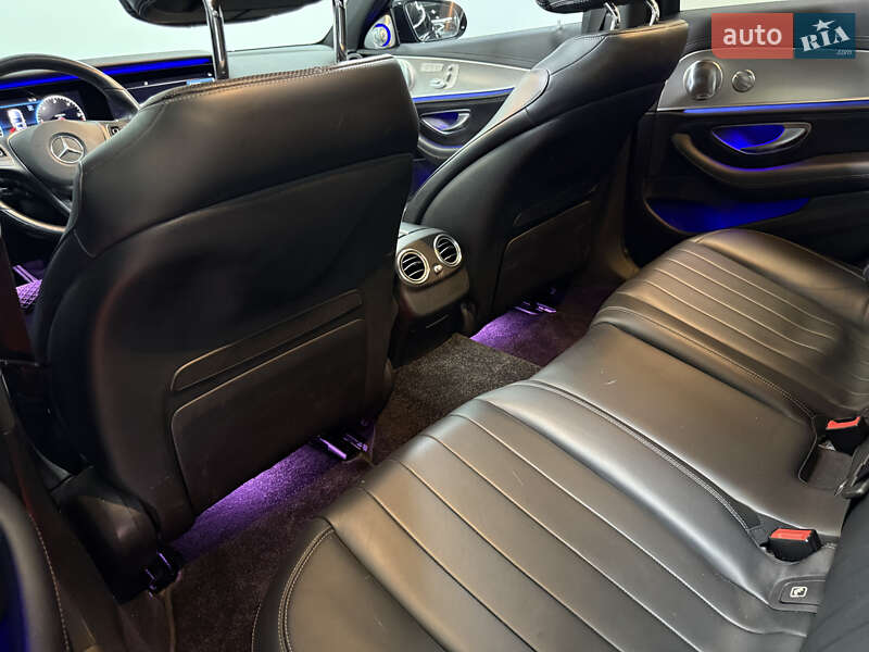 Седан Mercedes-Benz E-Class 2017 в Одесі фото 40 Седан Mercedes-Benz E-Class 2017 в Одесі