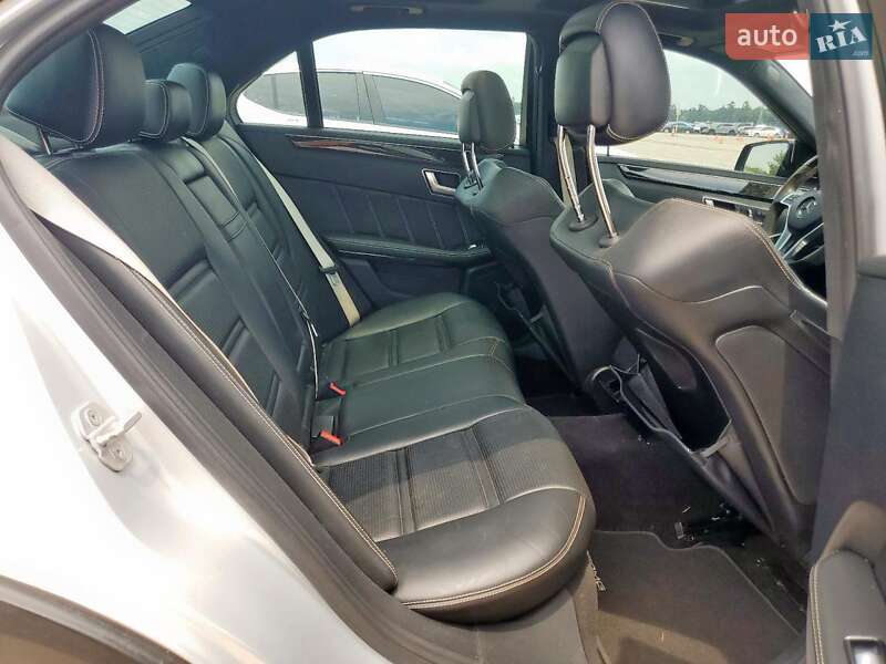 Седан Mercedes-Benz E-Class 2014 в Львові