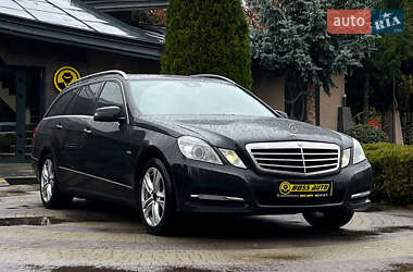 Универсал Mercedes-Benz E-Class 2011 в Львове