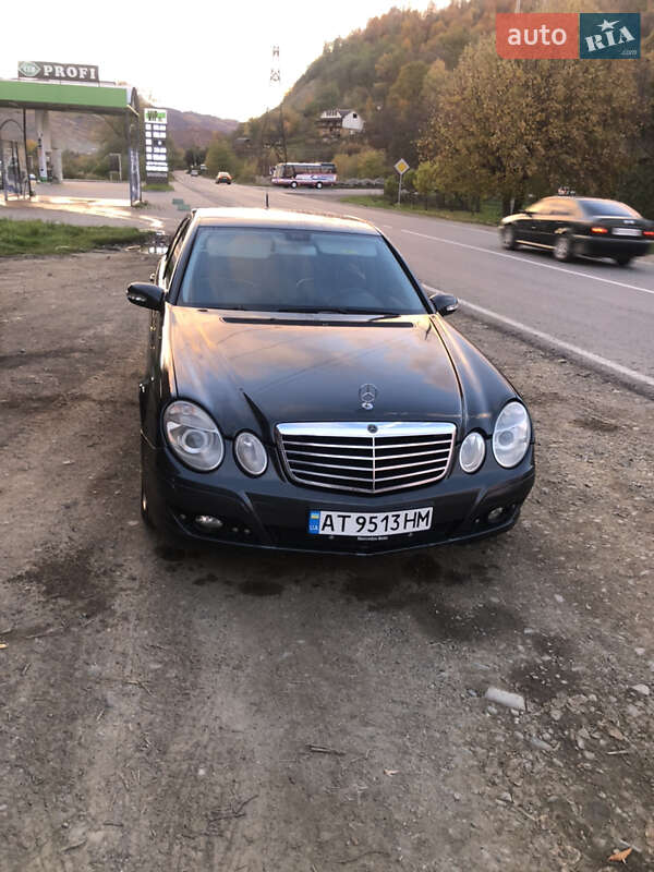 Седан Mercedes-Benz E-Class 2005 в Косове фото 7 Седан Mercedes-Benz E-Class 2005 в Косове