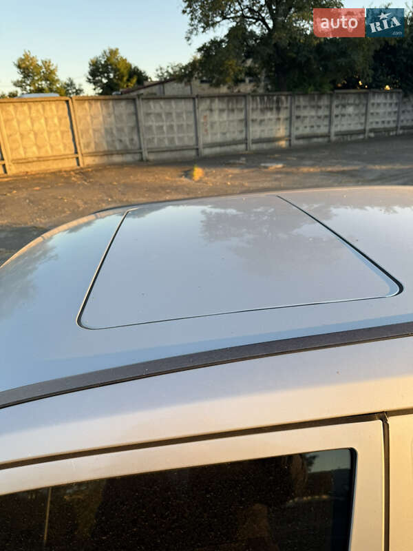 Седан Mercedes-Benz E-Class 1995 в Києві