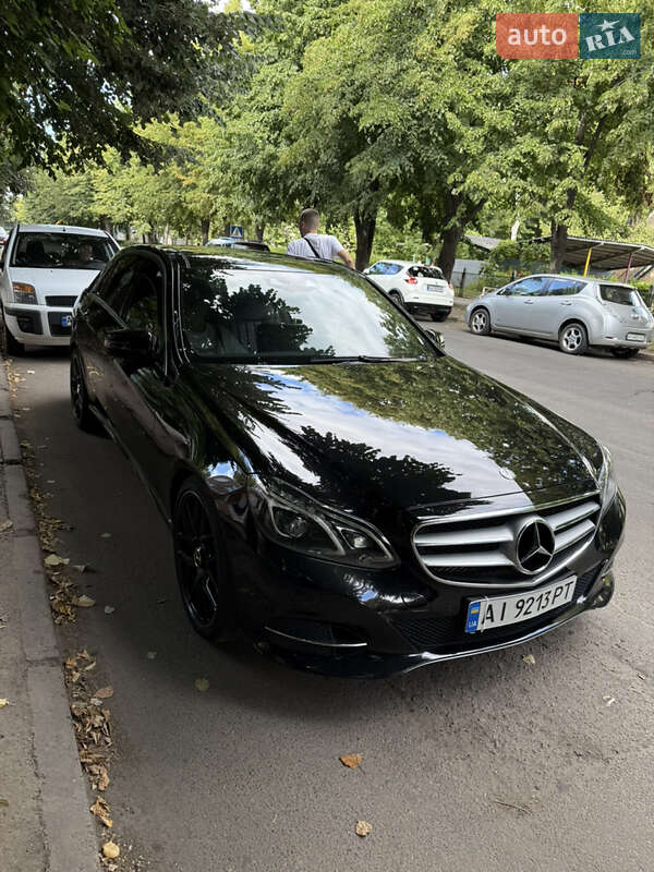 Седан Mercedes-Benz E-Class 2014 в Білій Церкві
