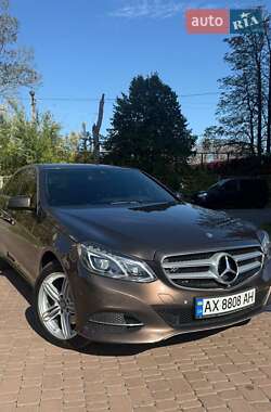 Седан Mercedes-Benz E-Class 2015 в Киеве