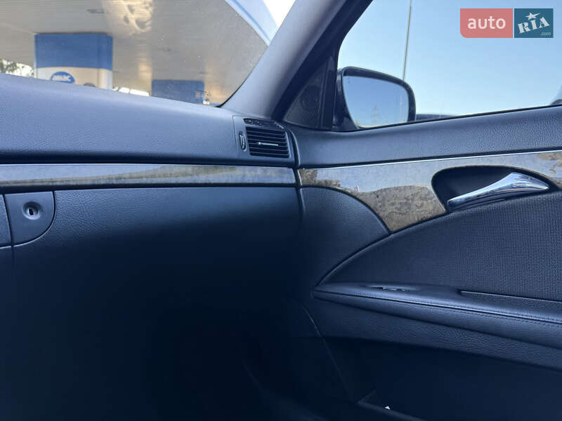 Седан Mercedes-Benz E-Class 2007 в Хмельницком фото 27 Седан Mercedes-Benz E-Class 2007 в Хмельницком