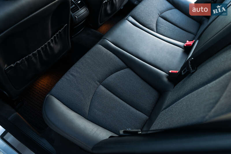 Седан Mercedes-Benz E-Class 2006 в Мукачевому фото 44 Седан Mercedes-Benz E-Class 2006 в Мукачевому