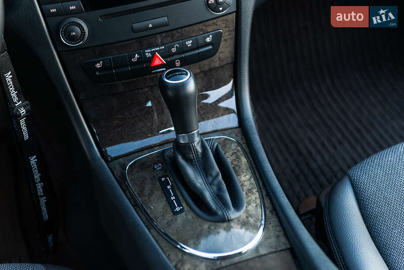 Седан Mercedes-Benz E-Class 2006 в Мукачевому фото 31 Седан Mercedes-Benz E-Class 2006 в Мукачевому