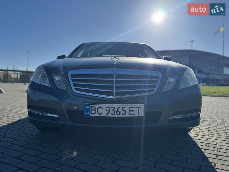 Седан Mercedes-Benz E-Class 2012 в Львові фото 21 Седан Mercedes-Benz E-Class 2012 в Львові