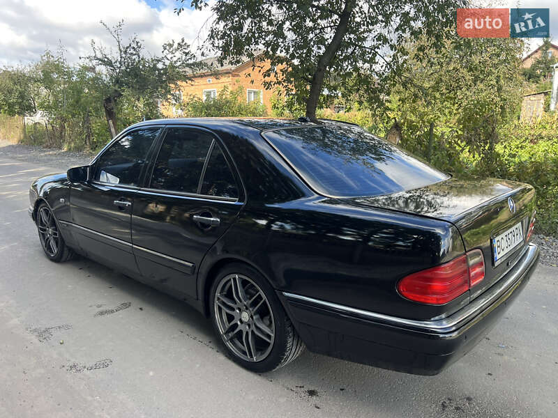 Седан Mercedes-Benz E-Class 1999 в Львове фото 10 Седан Mercedes-Benz E-Class 1999 в Львове