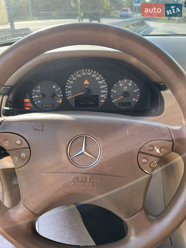 Седан Mercedes-Benz E-Class 2001 в Кам'янець-Подільському