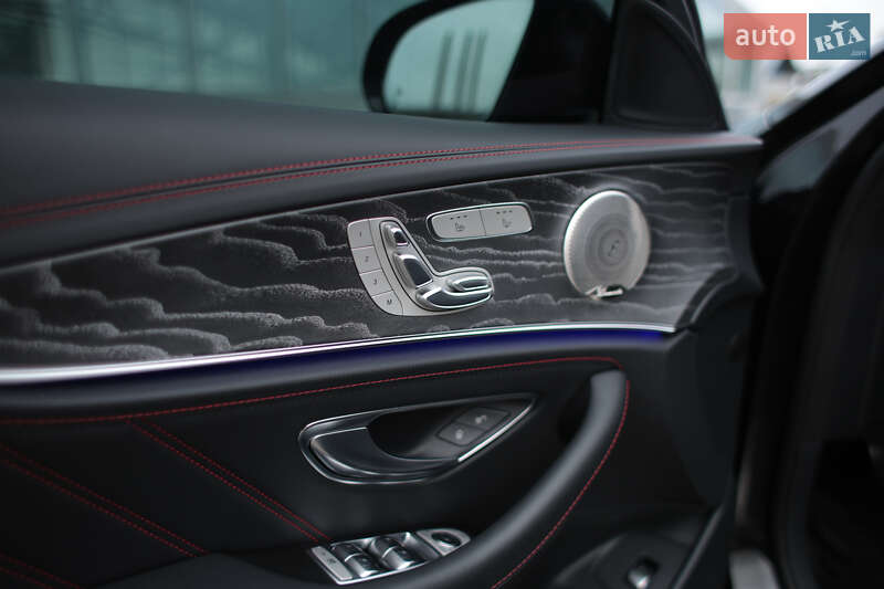 Седан Mercedes-Benz E-Class 2021 в Киеве фото 25 Седан Mercedes-Benz E-Class 2021 в Киеве