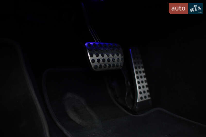 Седан Mercedes-Benz E-Class 2021 в Киеве фото 38 Седан Mercedes-Benz E-Class 2021 в Киеве